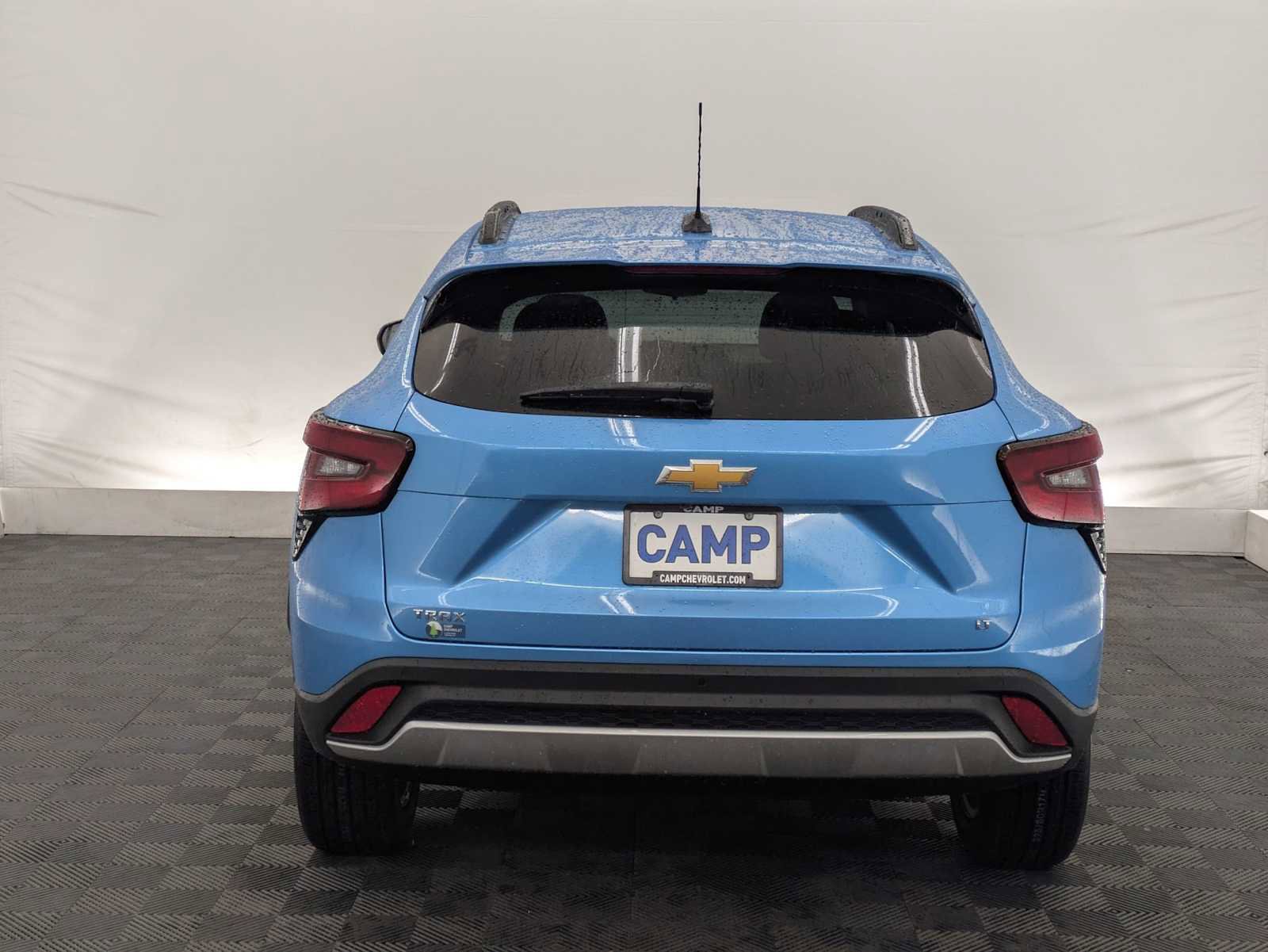 New 2026 Chevrolet Trax LT image 3