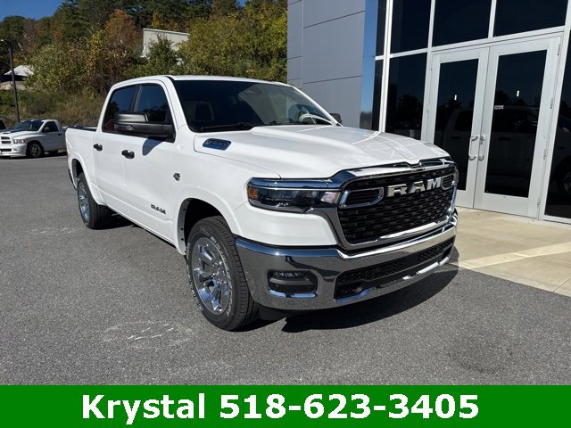 New 2026 RAM 1500 4x4 Crew Cab