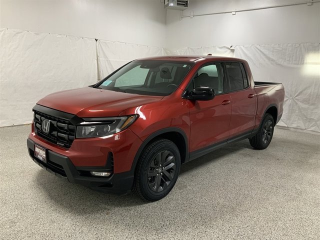 Used 2024 Honda Ridgeline Sport image 2