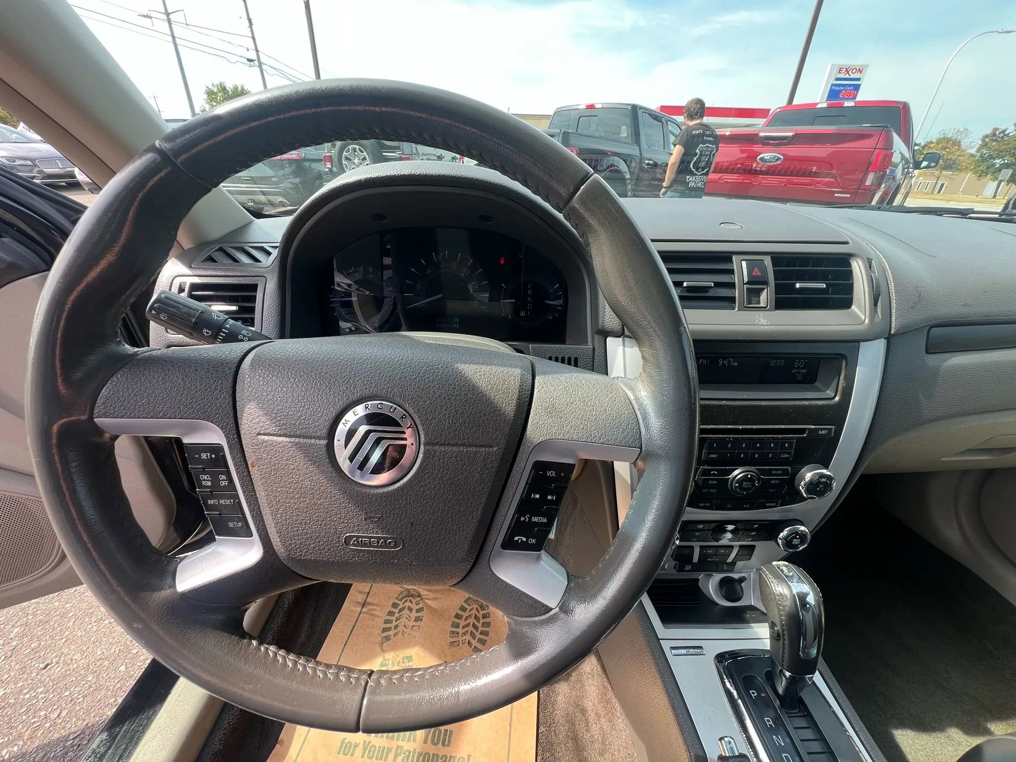 Used 2011 Mercury Milan Premier image 11