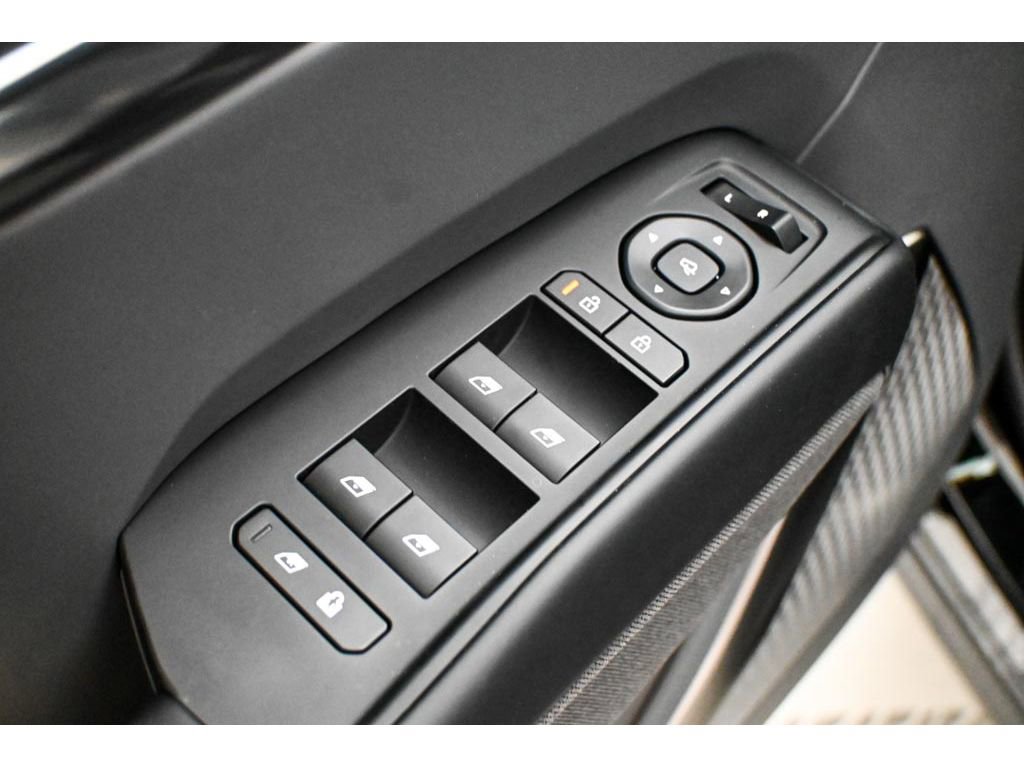 New 2026 Kia EV9 Land image 17