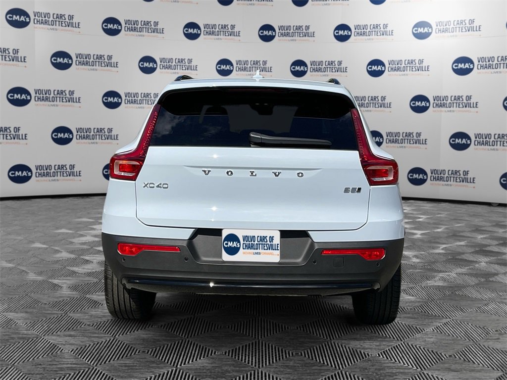 New 2026 Volvo XC40 B5 Plus w/ Protection Package Premier image 4