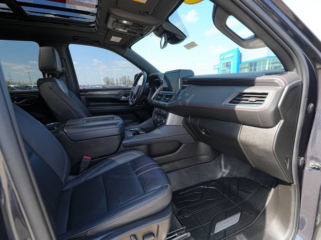 Used 2023 Chevrolet Tahoe RST w/ Luxury Package AWD/4WD image 23