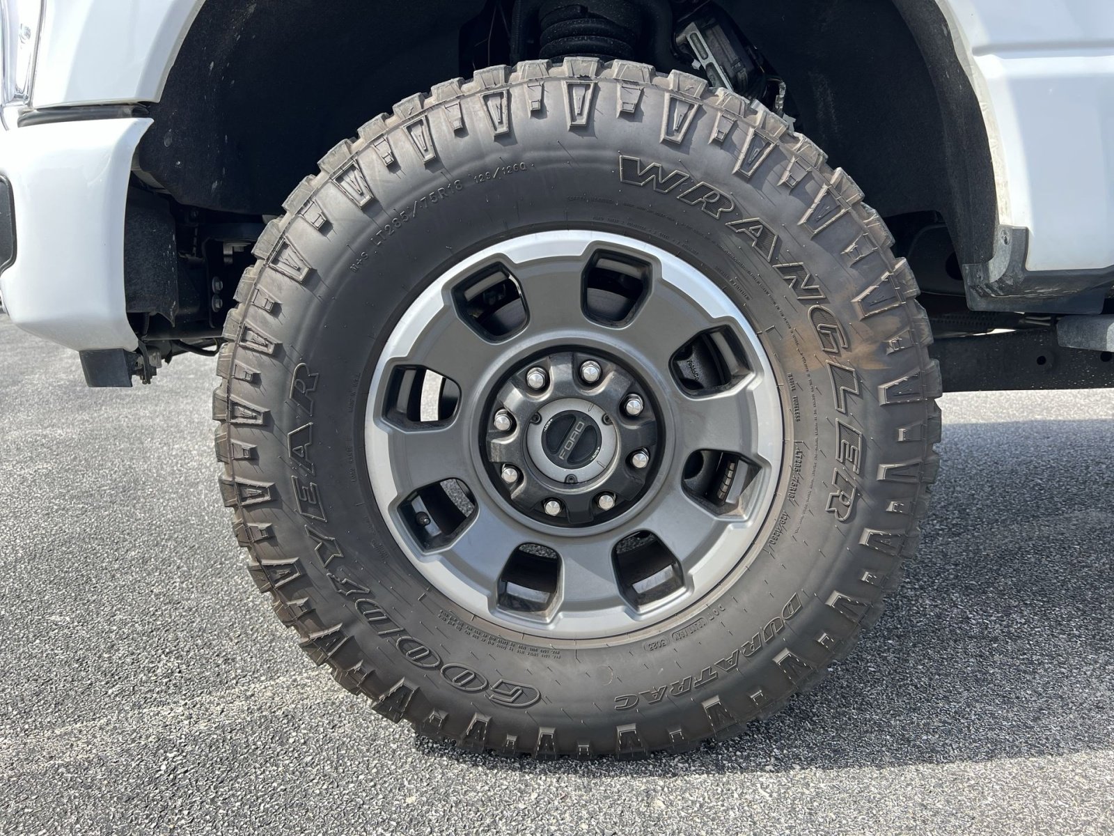 Certified 2023 Ford F250 Lariat w/ Lariat Ultimate Package image 12