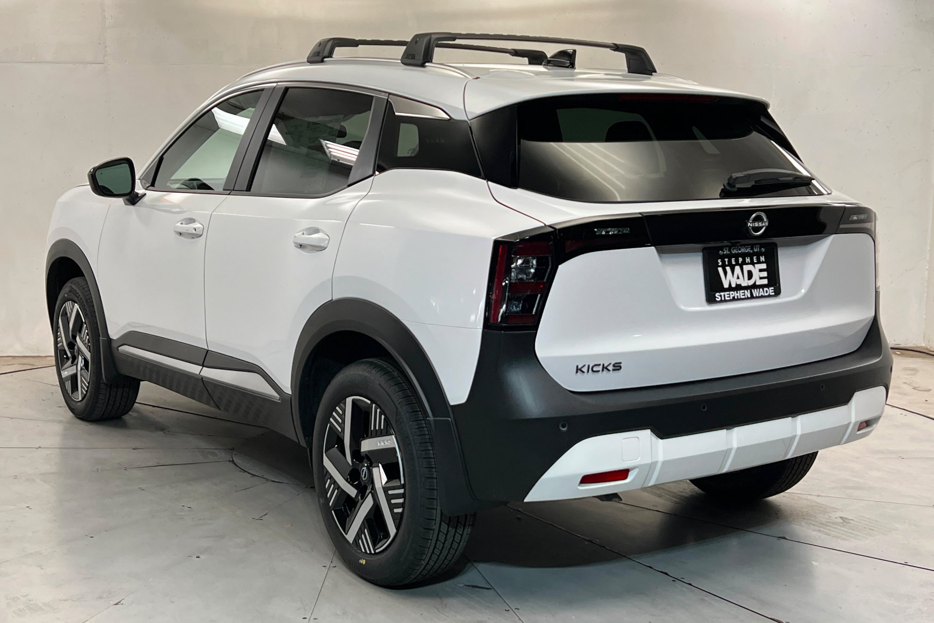 New 2026 Nissan Kicks SV w/ Cold Weather Package FWD image 3