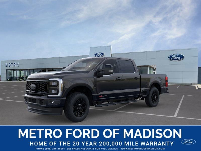 New 2026 Ford F350 Lariat w/ Black Appearance Package