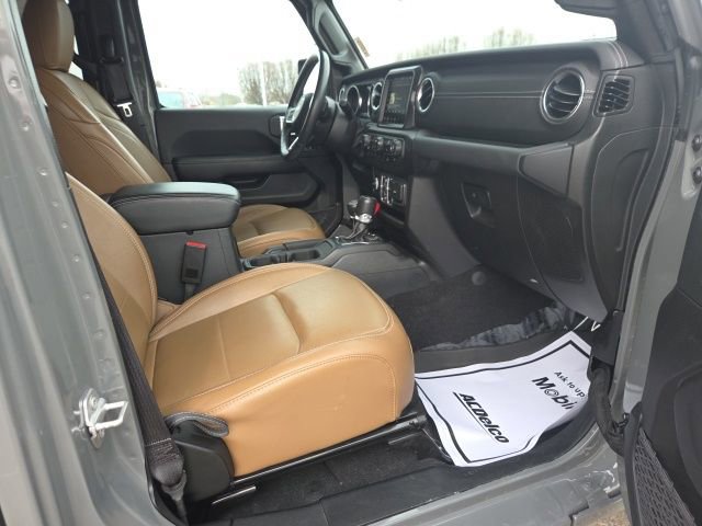 Used 2023 Jeep Wrangler Sahara w/ Cold Weather Group image 59