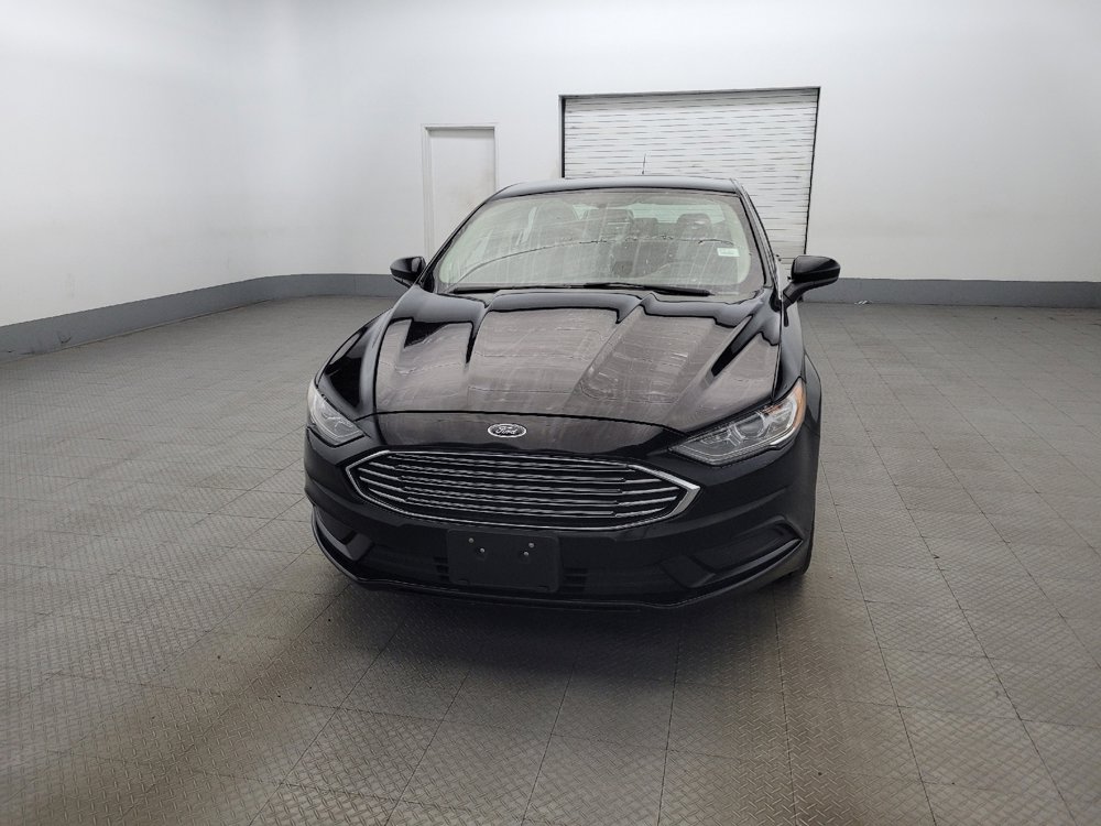 Used 2017 Ford Fusion SE image 15
