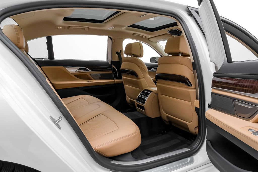 Used 2020 BMW ALPINA B7 xDrive image 39
