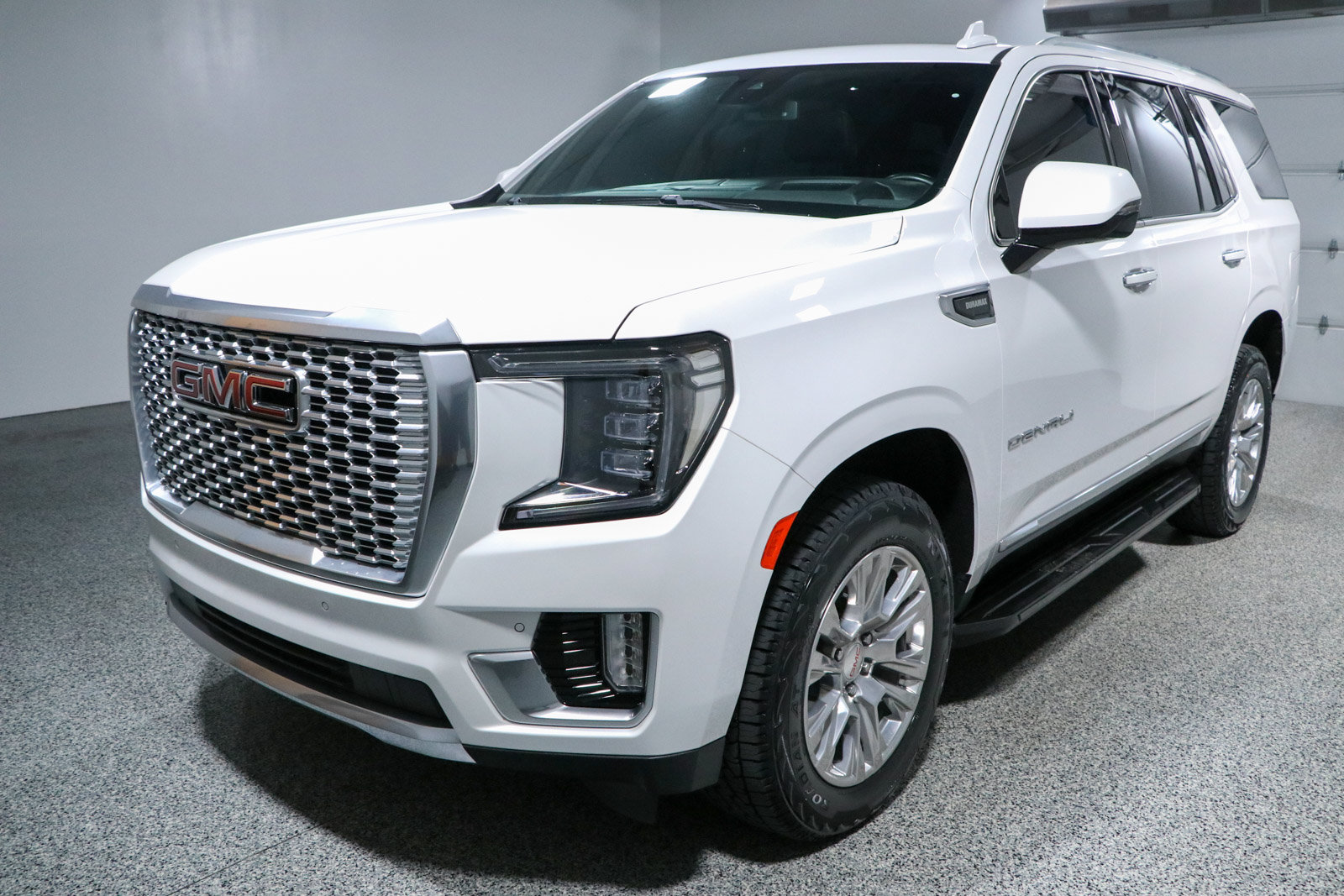 Used 2023 GMC Yukon Denali AWD/4WD image 37