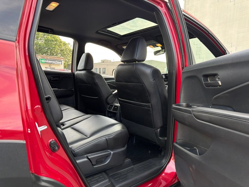 Used 2023 Honda Passport EX-L image 13