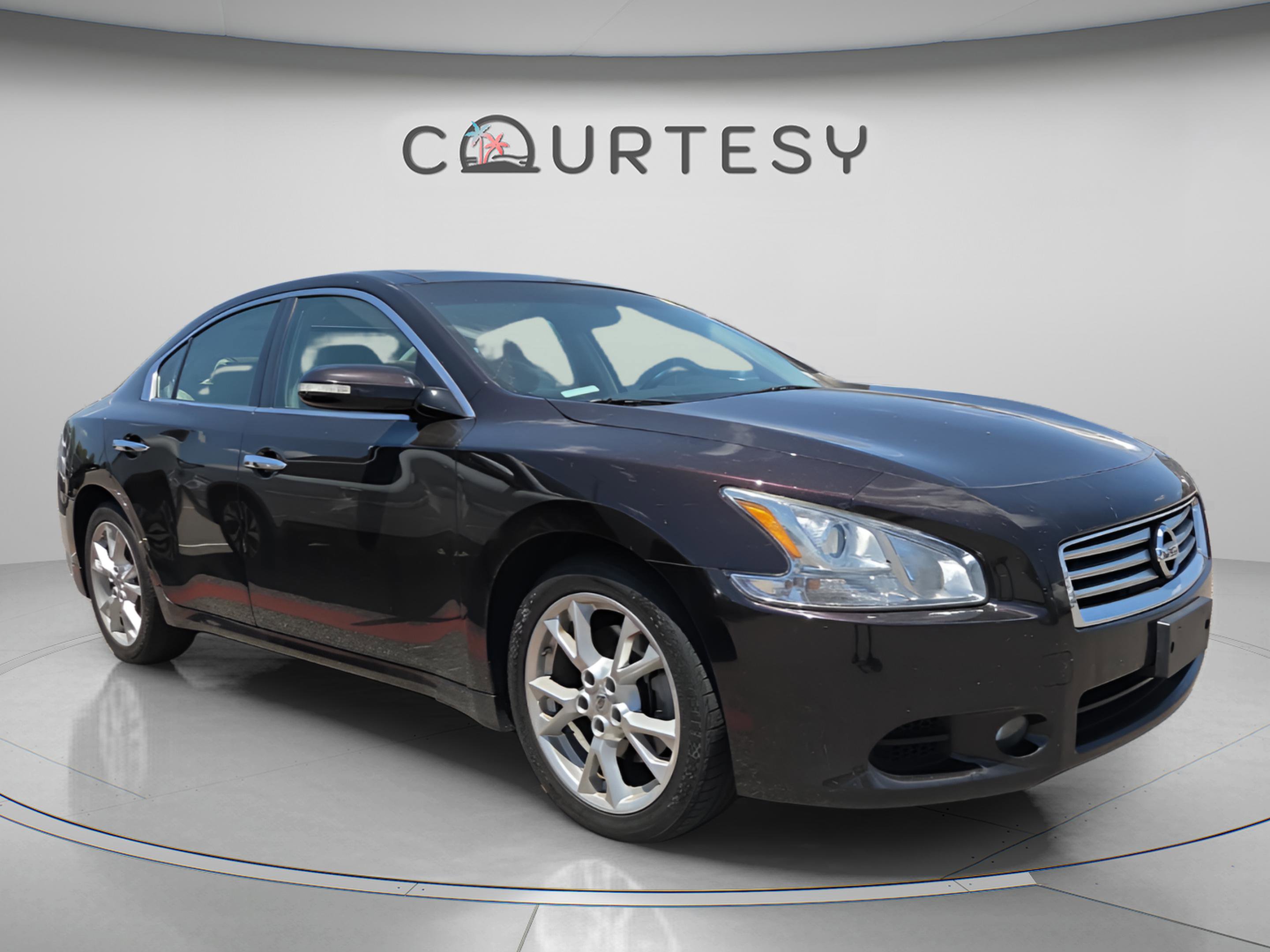 Used 2013 Nissan Maxima 3.5 SV w/ Premium Pkg FWD image 3