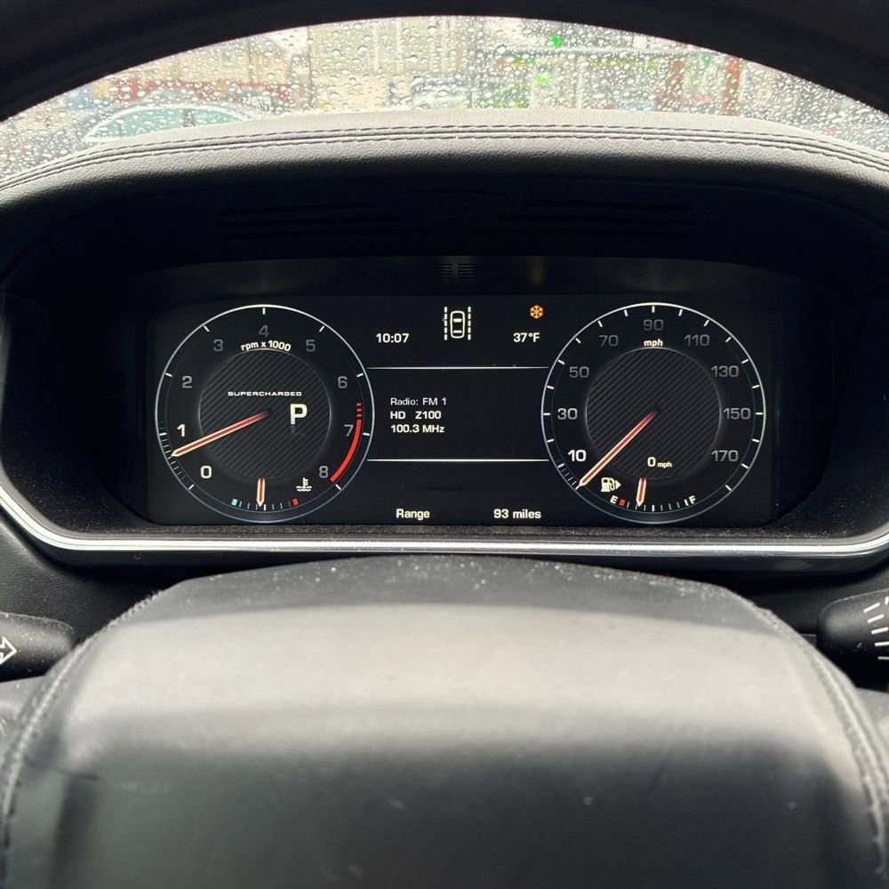 Used 2015 Land Rover Range Rover Supercharged image 8