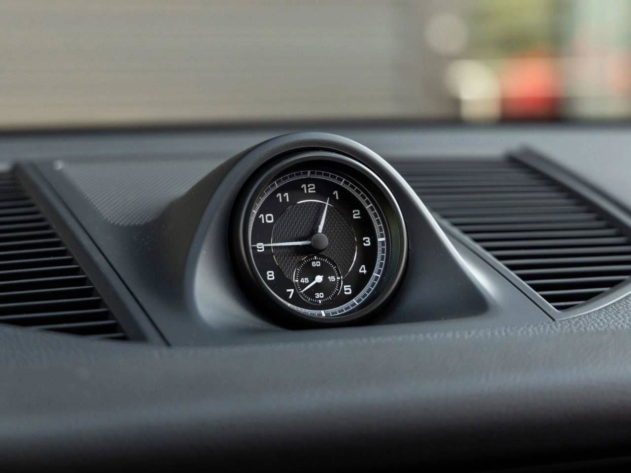 New 2026 Porsche Macan image 81