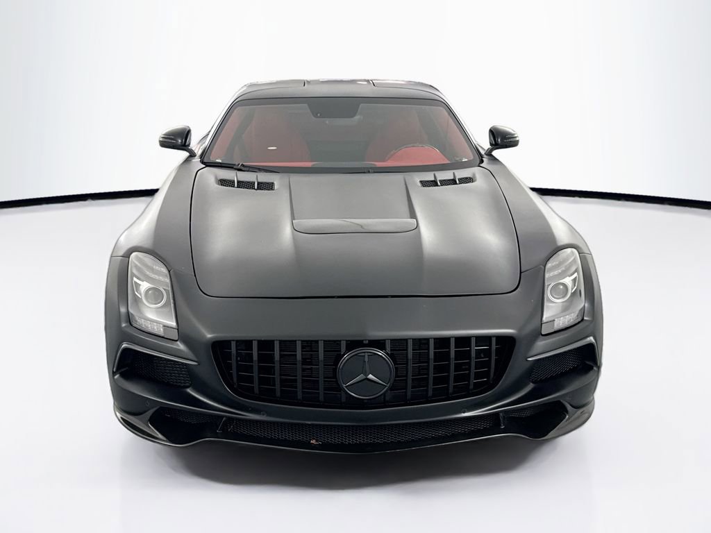Used 2011 Mercedes-Benz SLS AMG Coupe image 2