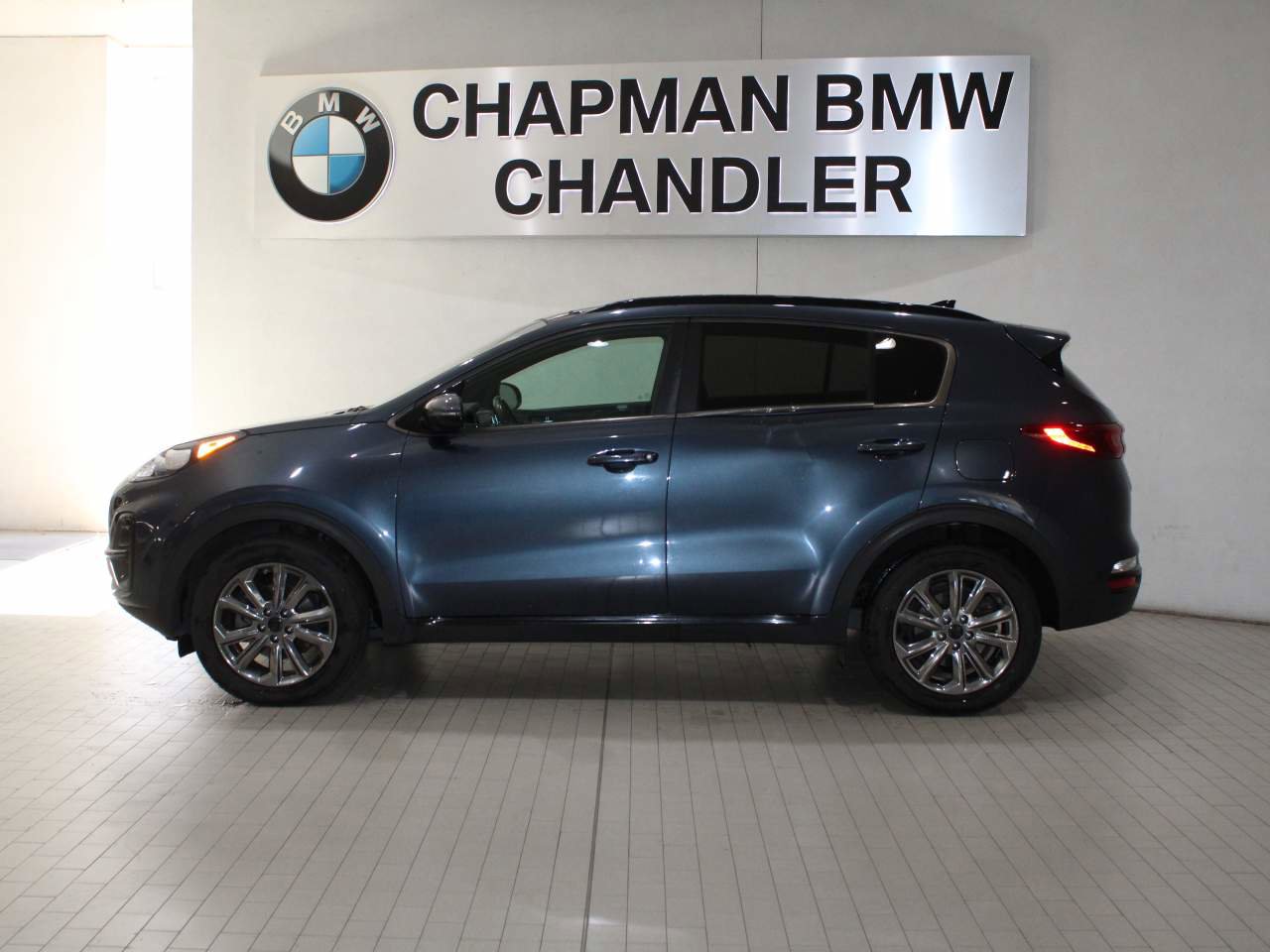 Used 2022 Kia Sportage Nightfall Edition w/ Nighfall AWD Premium Package image 3