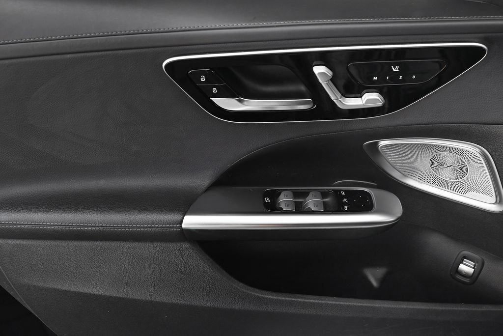 Used 2022 Mercedes-Benz C 300 4MATIC Sedan w/ AMG Line w/ Night Package image 12