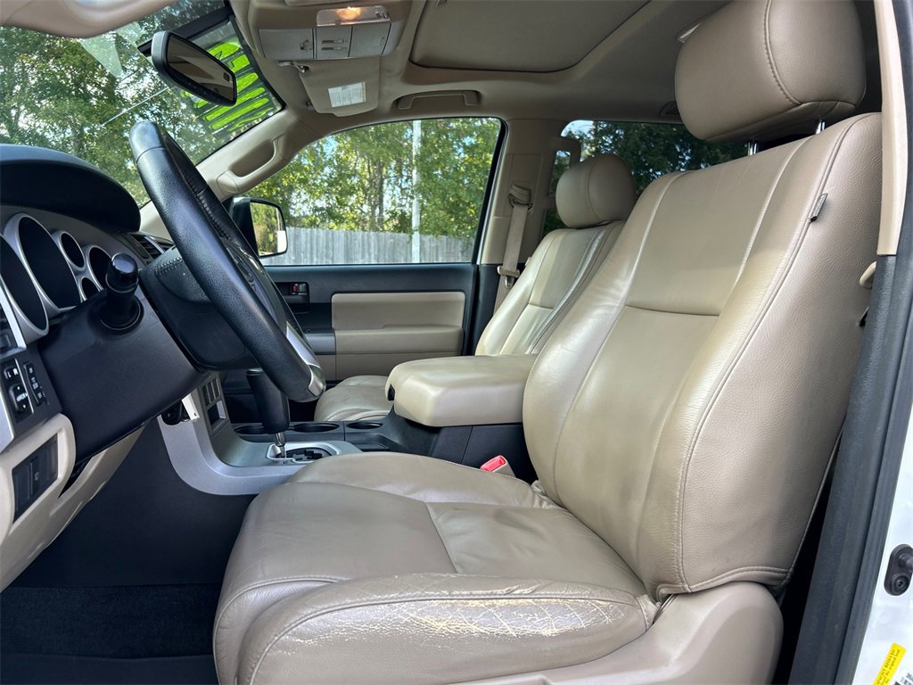 Used 2015 Toyota Sequoia SR5 image 9