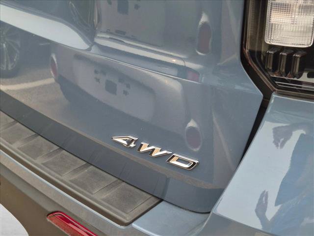Certified 2025 Ford Explorer Active AWD/4WD image 11