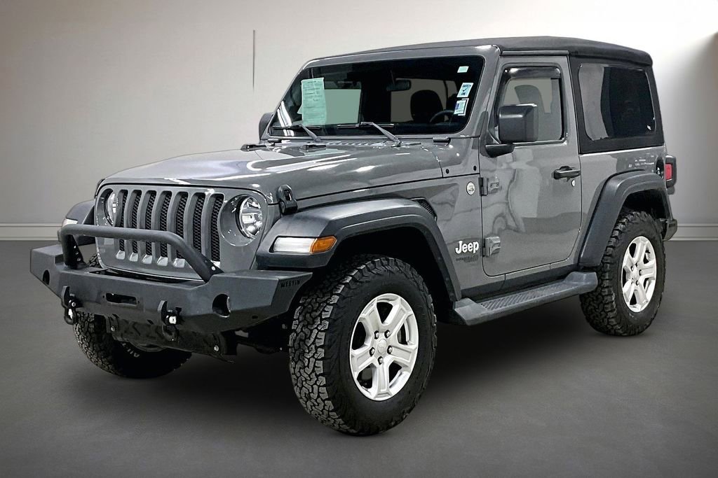 Used 2019 Jeep Wrangler Sport S image 3