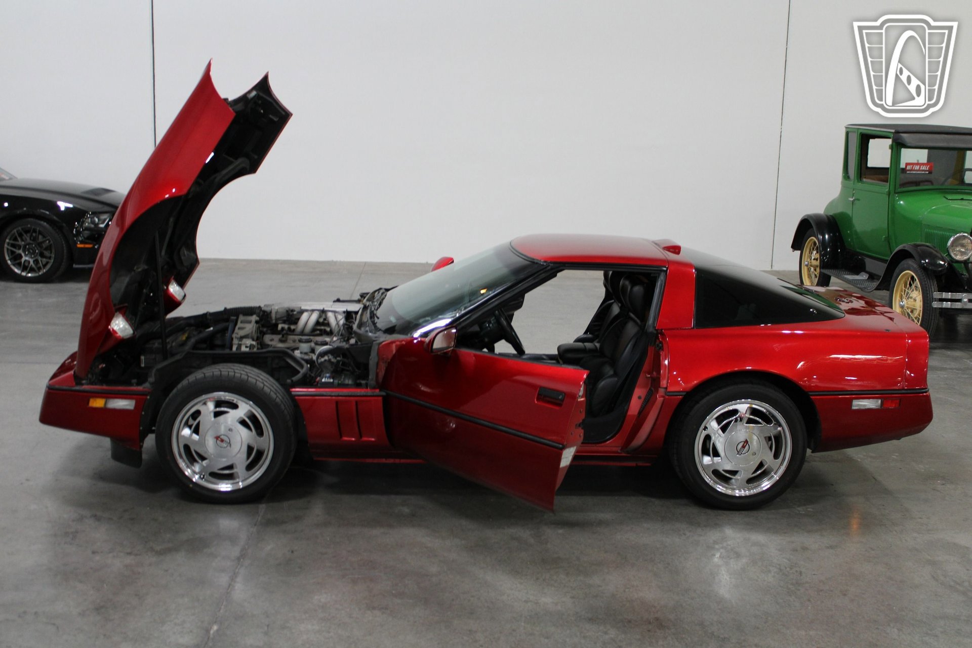 Used 1989 Chevrolet Corvette Coupe RWD image 31