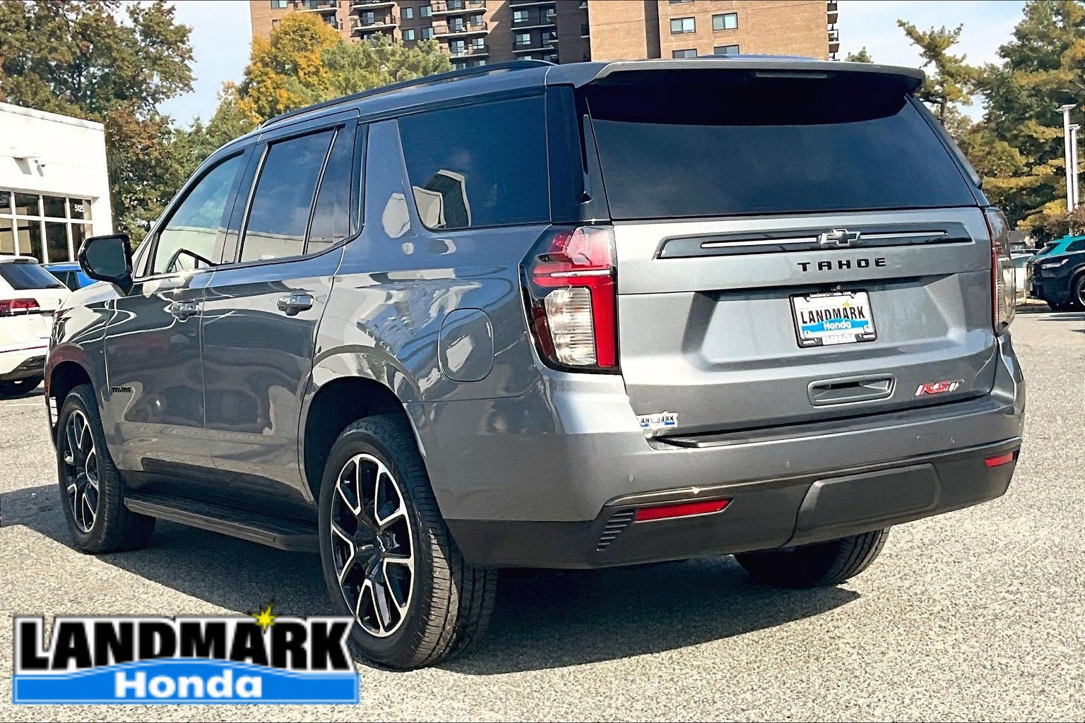 Used 2021 Chevrolet Tahoe RST AWD/4WD image 12