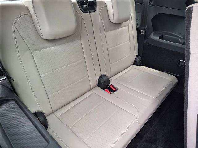 Used 2021 Volkswagen Tiguan SE R-Line FWD image 20