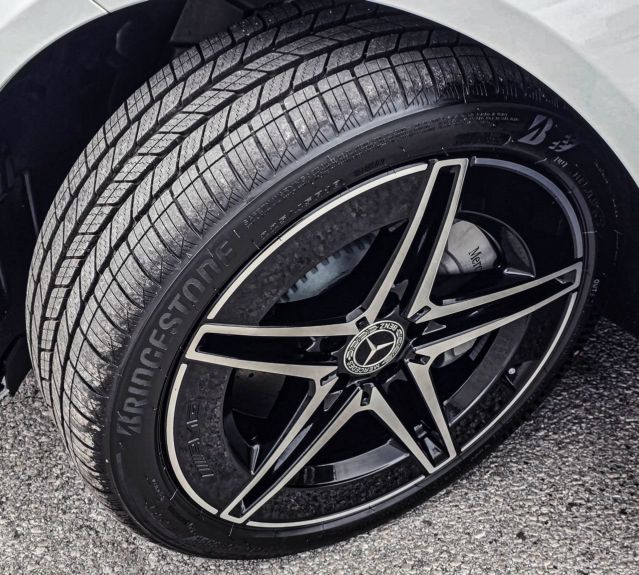 New 2026 Mercedes-Benz C 300 4MATIC Sedan image 10