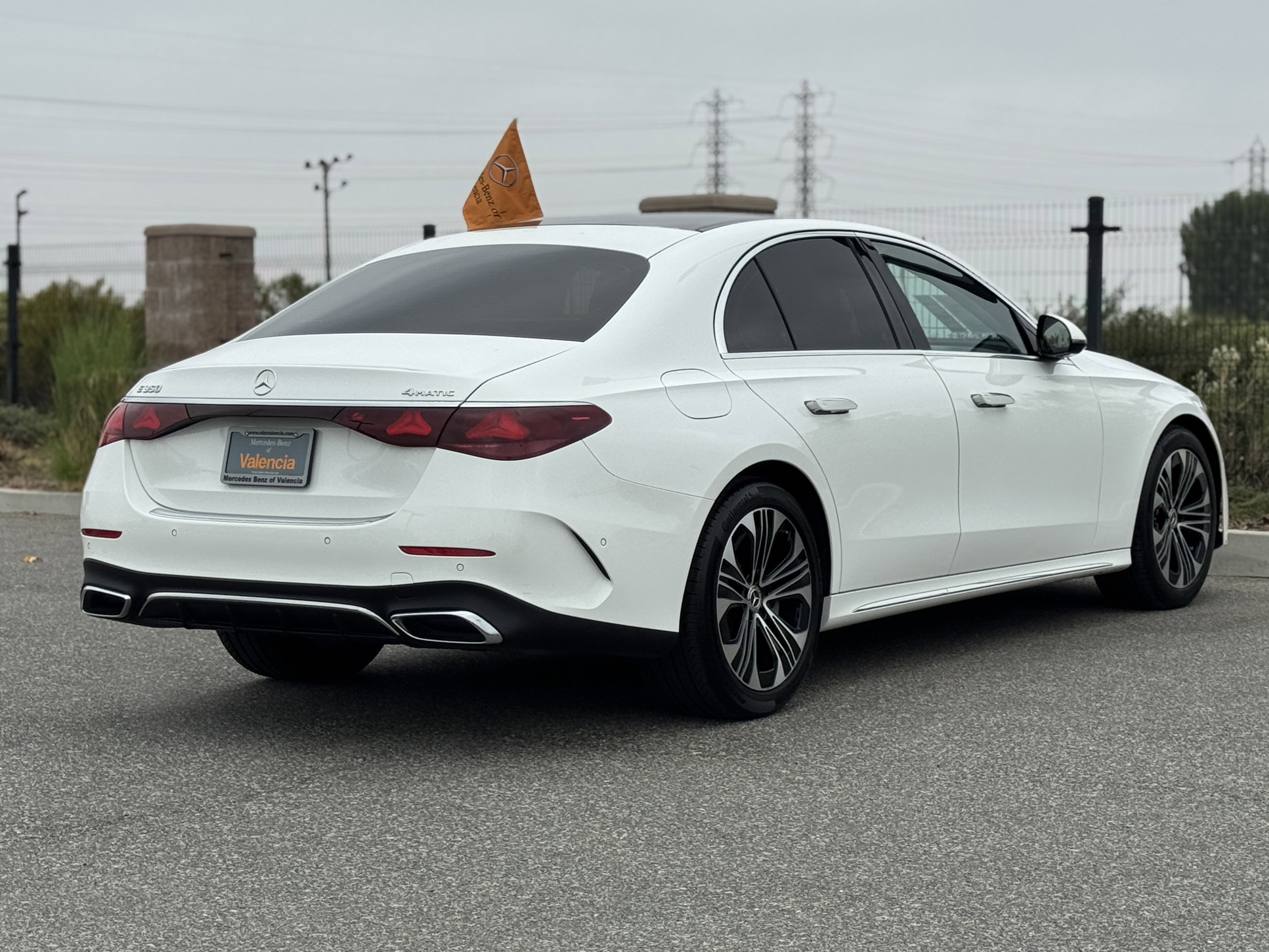 Used 2024 Mercedes-Benz E 350 4MATIC Sedan image 9