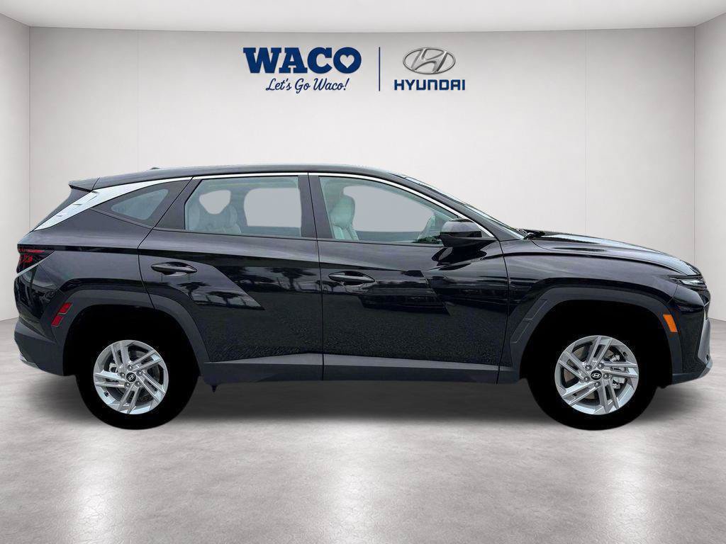 Used 2026 Hyundai Tucson SE FWD image 19