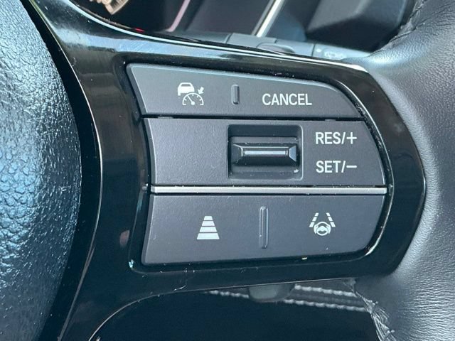 Used 2025 Honda Pilot Touring image 21