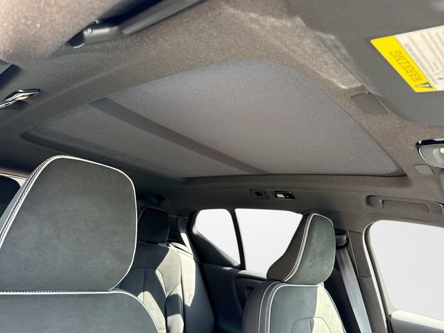 Certified 2023 Volvo XC40 Recharge Plus AWD/4WD image 19