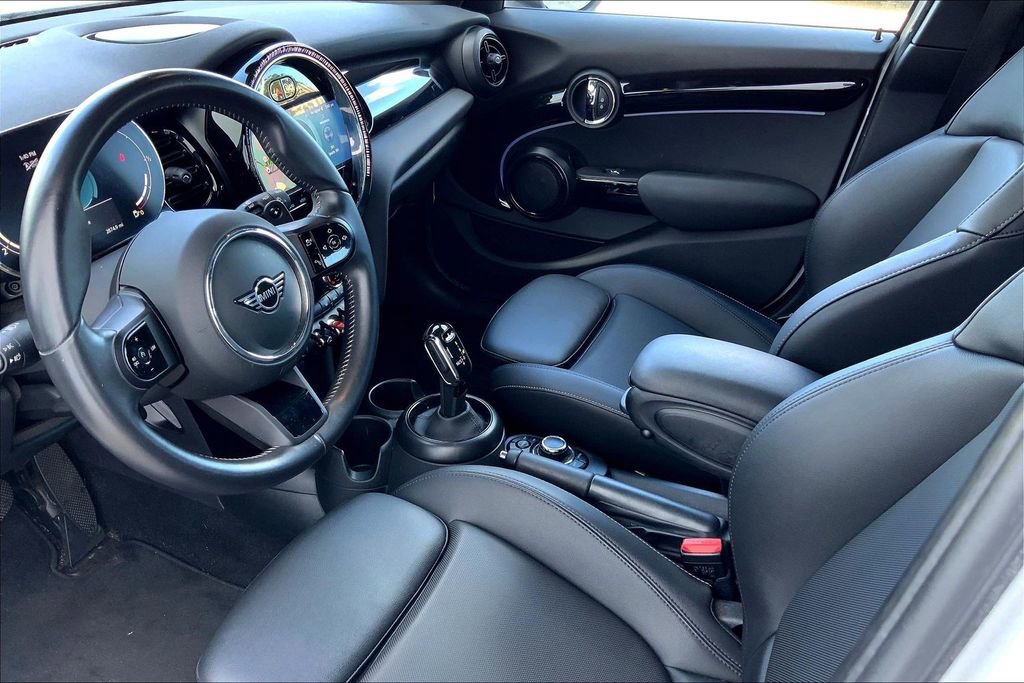 Certified 2023 MINI Cooper S image 17