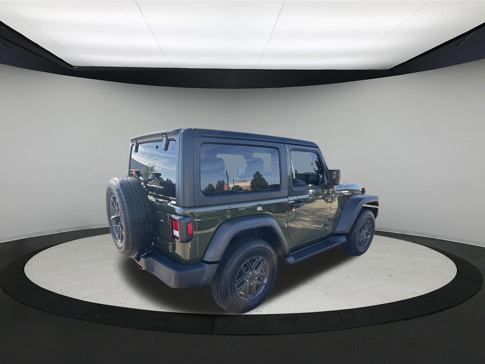 Used 2024 Jeep Wrangler Sport AWD/4WD image 7