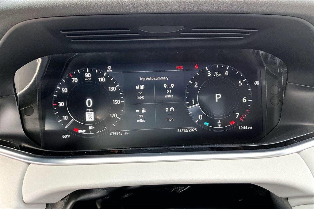 Used 2022 Land Rover Range Rover Evoque SE image 13