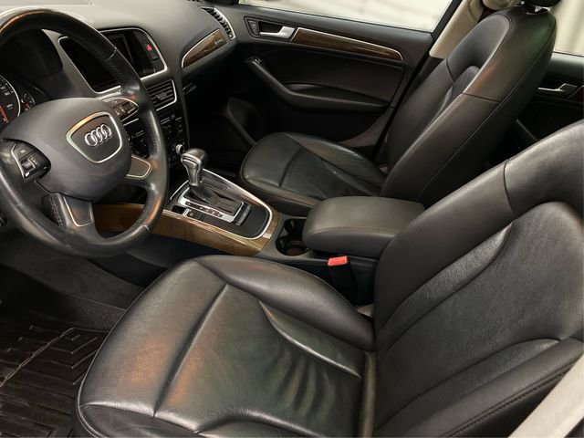 Used 2017 Audi Q5 2.0T Premium AWD/4WD image 10