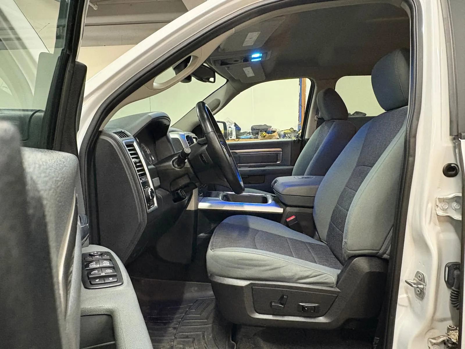 Used 2017 RAM 1500 Big Horn image 15