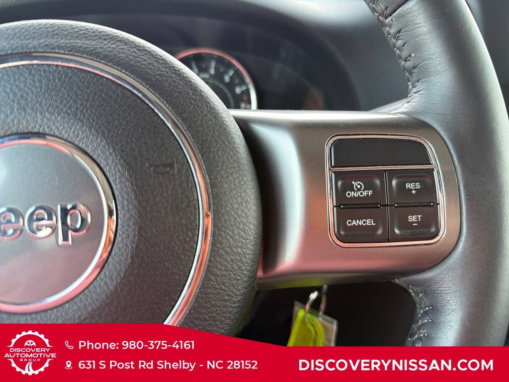 Used 2018 Jeep Wrangler Unlimited Sahara AWD/4WD image 19