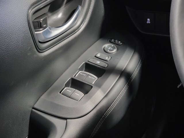 Certified 2026 Honda HR-V EX-L image 24