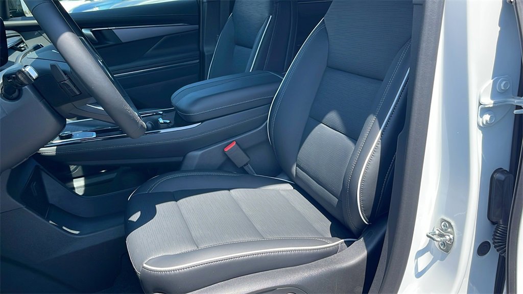 New 2025 Buick Enclave Sport Touring w/ Power Package image 10