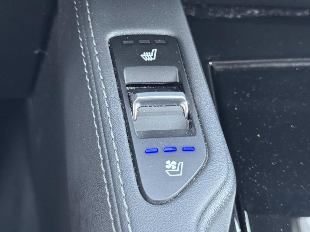 Used 2022 Kia Telluride EX w/ EX Premium Package image 26