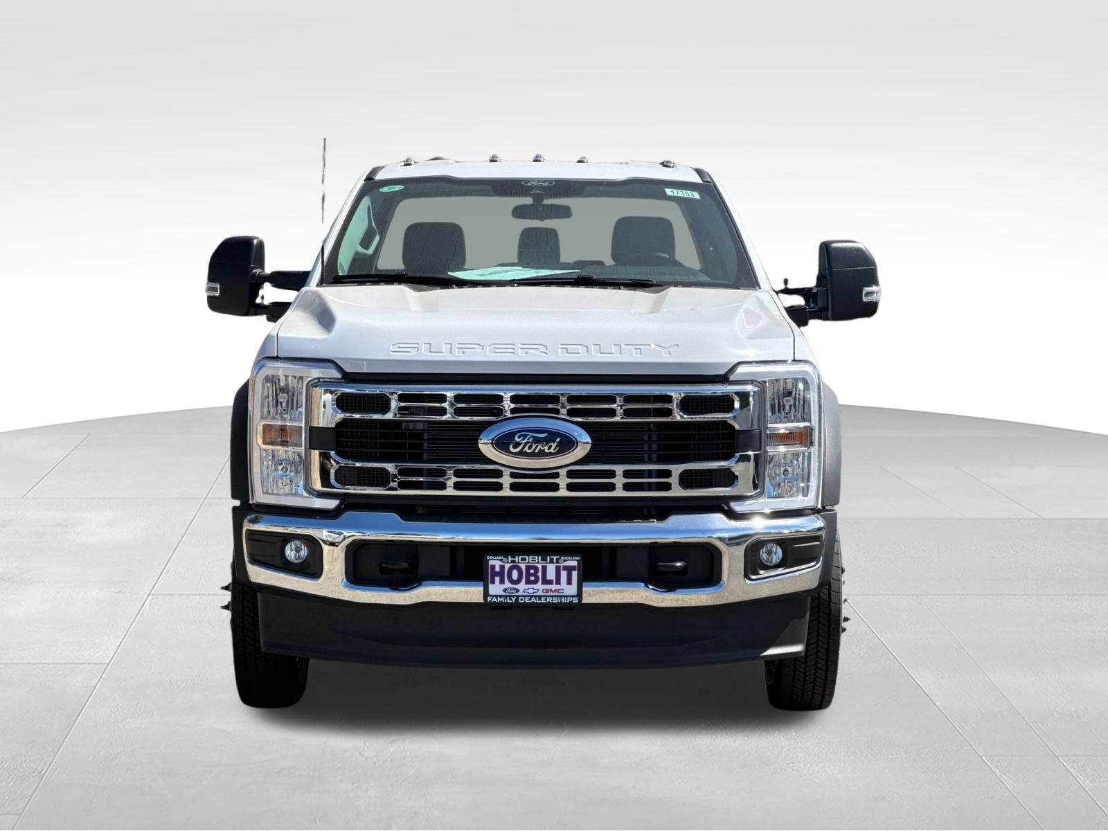 New 2026 Ford F550 2WD Regular Cab Super Duty w/ XL Chrome Package image 9