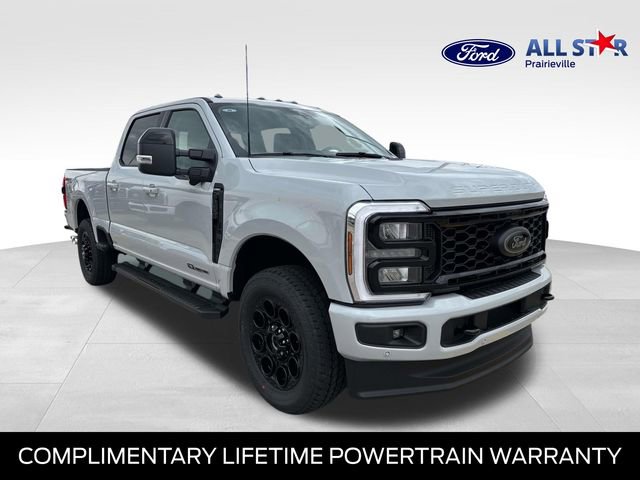 New 2026 Ford F250 Lariat w/ Black Appearance Package