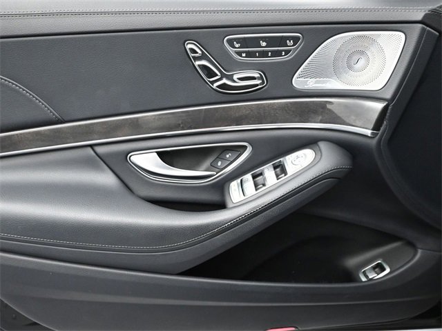 Used 2019 Mercedes-Benz S 450 4MATIC Sedan w/ Premium Package image 8