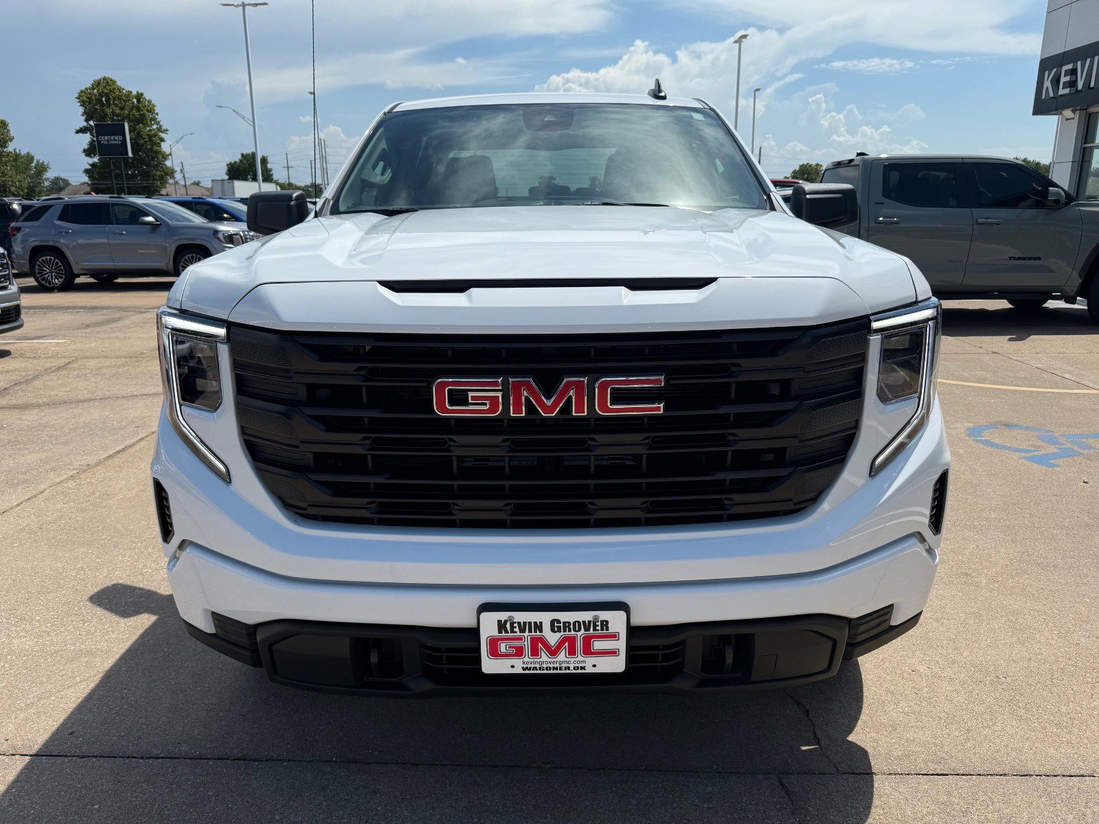 New 2026 GMC Sierra 1500 Pro w/ Graphite Edition image 2