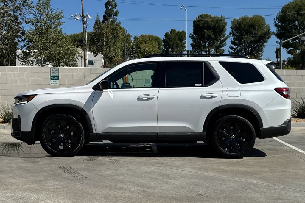 New 2026 Honda Pilot Black Edition image 7