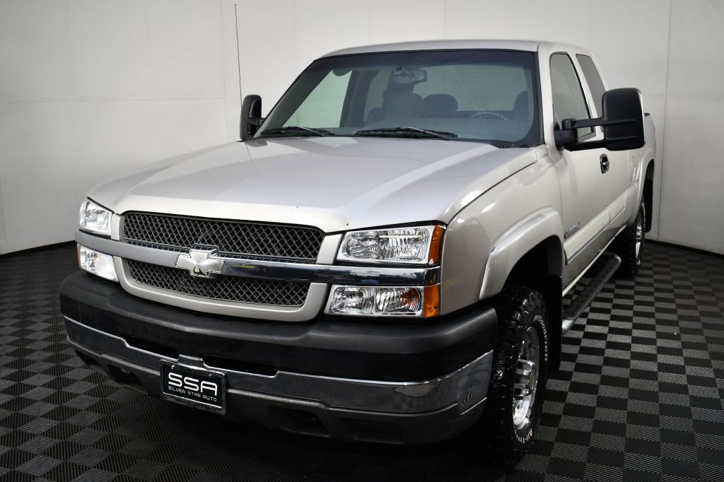 Used 2004 Chevrolet Silverado 2500 LS image 1