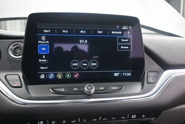 Used 2023 Chevrolet Blazer LT w/ Sound & Technology Package FWD image 12