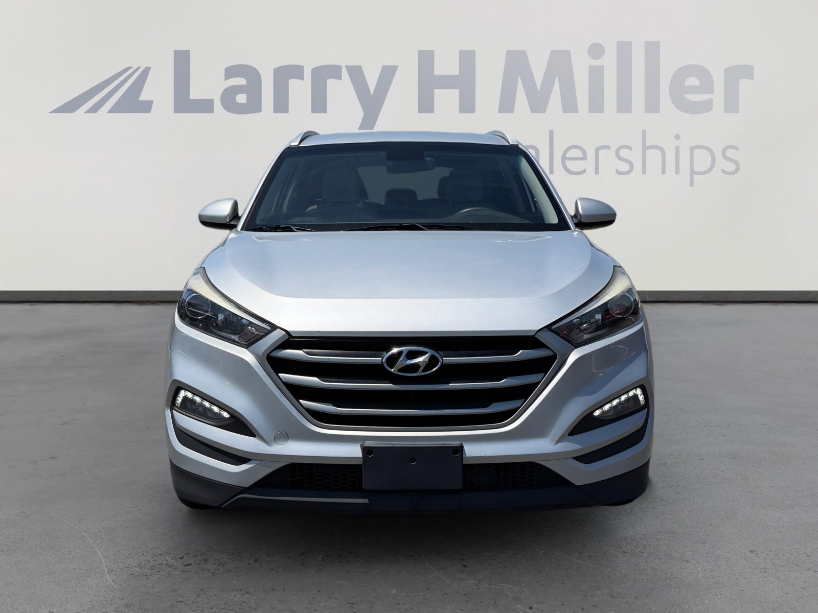 Used 2017 Hyundai Tucson SE AWD/4WD image 5