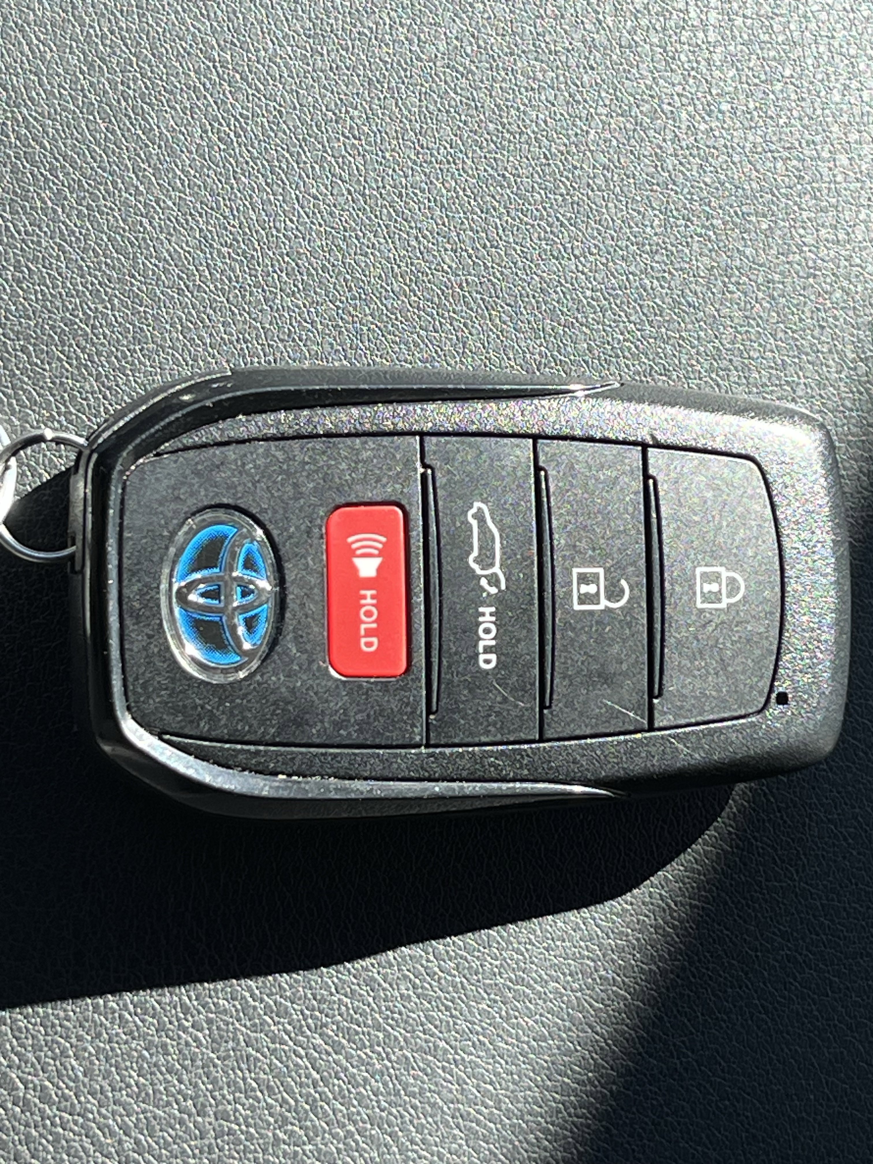 Used 2022 Toyota Venza XLE image 33